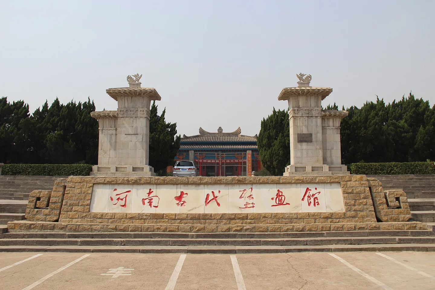 洛阳古墓博物馆地下展厅