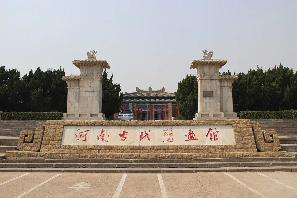 洛阳研学怎么选：龙门石窟与博物馆亲子安排 5