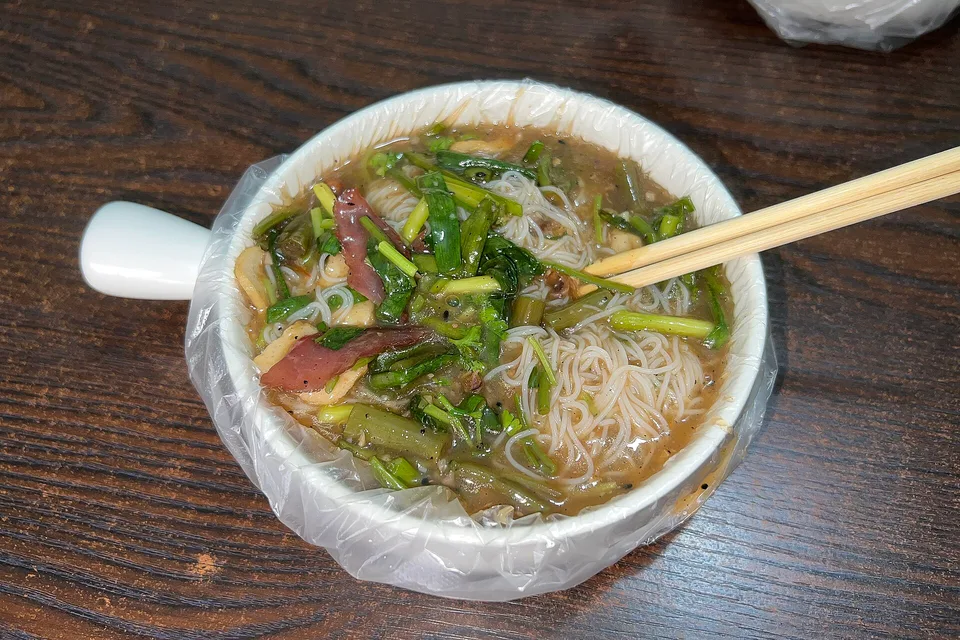 春节去三亚贵吗：机票酒店高峰与替代日期 4