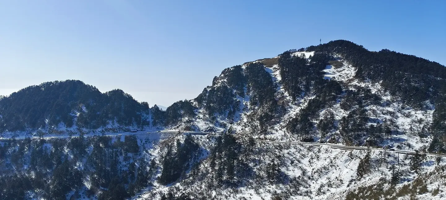 陕鄂甘滑雪场怎么选：太白鳌山与神农架 2