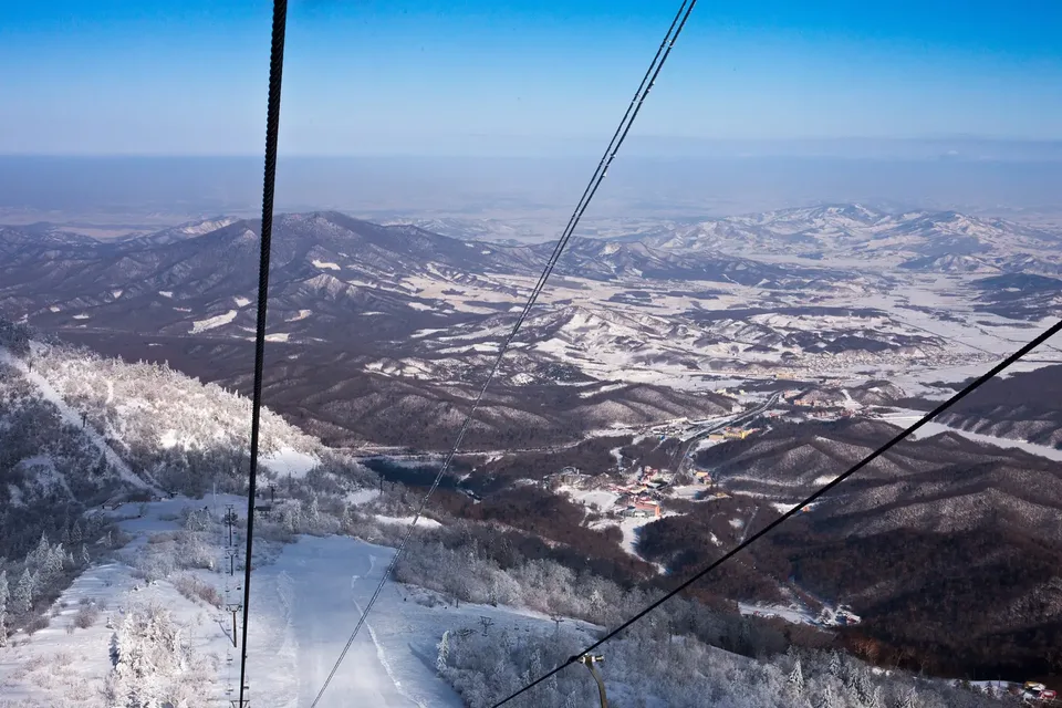 东北滑雪场怎么选：亚布力、北大湖与长白山 5