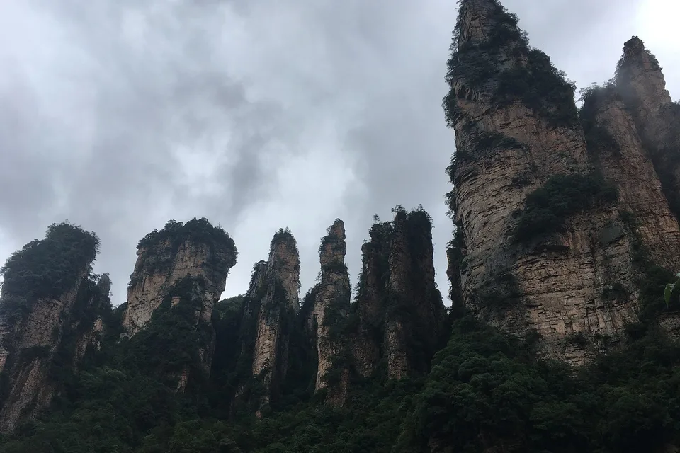 张家界 4 日怎么排：可加桂林的自然奇观组合 1